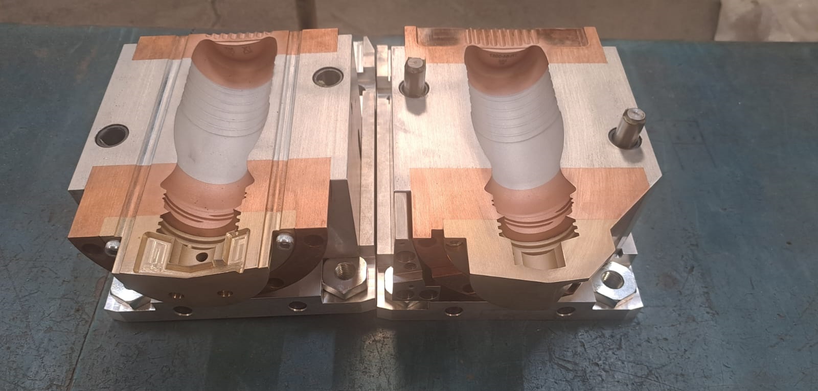 Plastik Şişirme Kalıpları_Kefir 250ml (3)